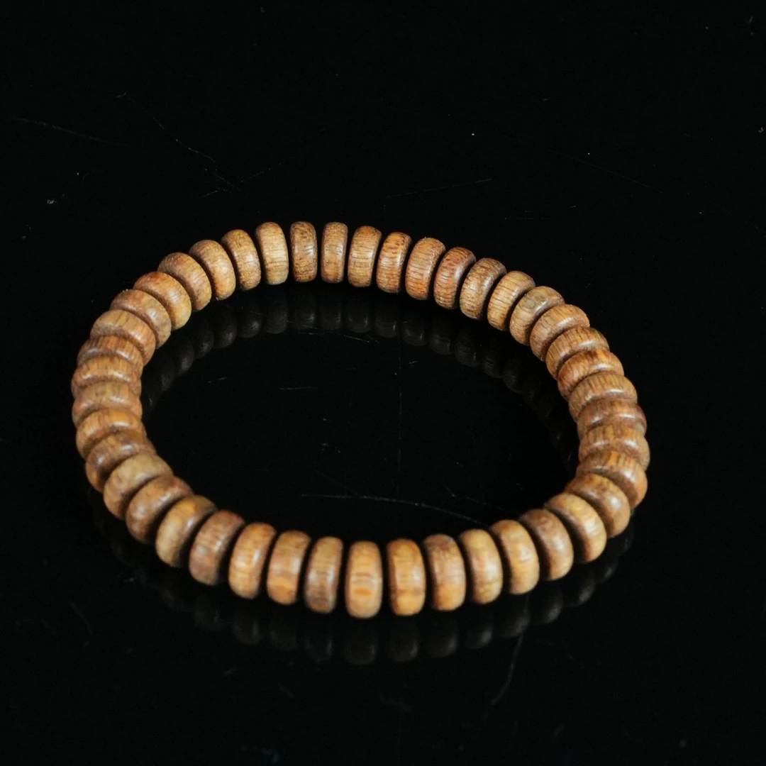 DY-A8367 马来粗纹土沉沉香平安扣手串 0.88x0.45cm5.72g