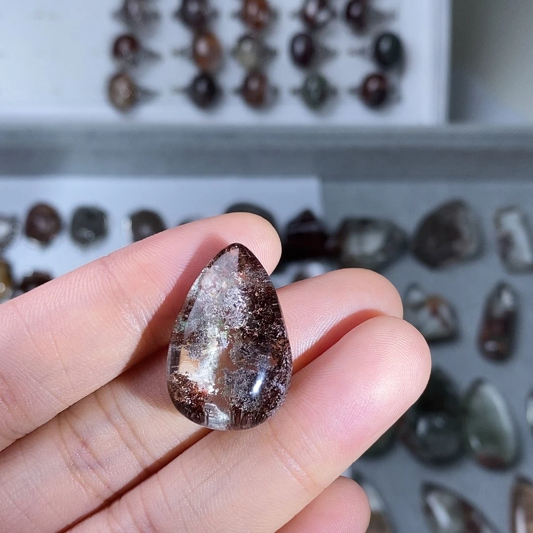 未镶嵌颈饰水晶水晶