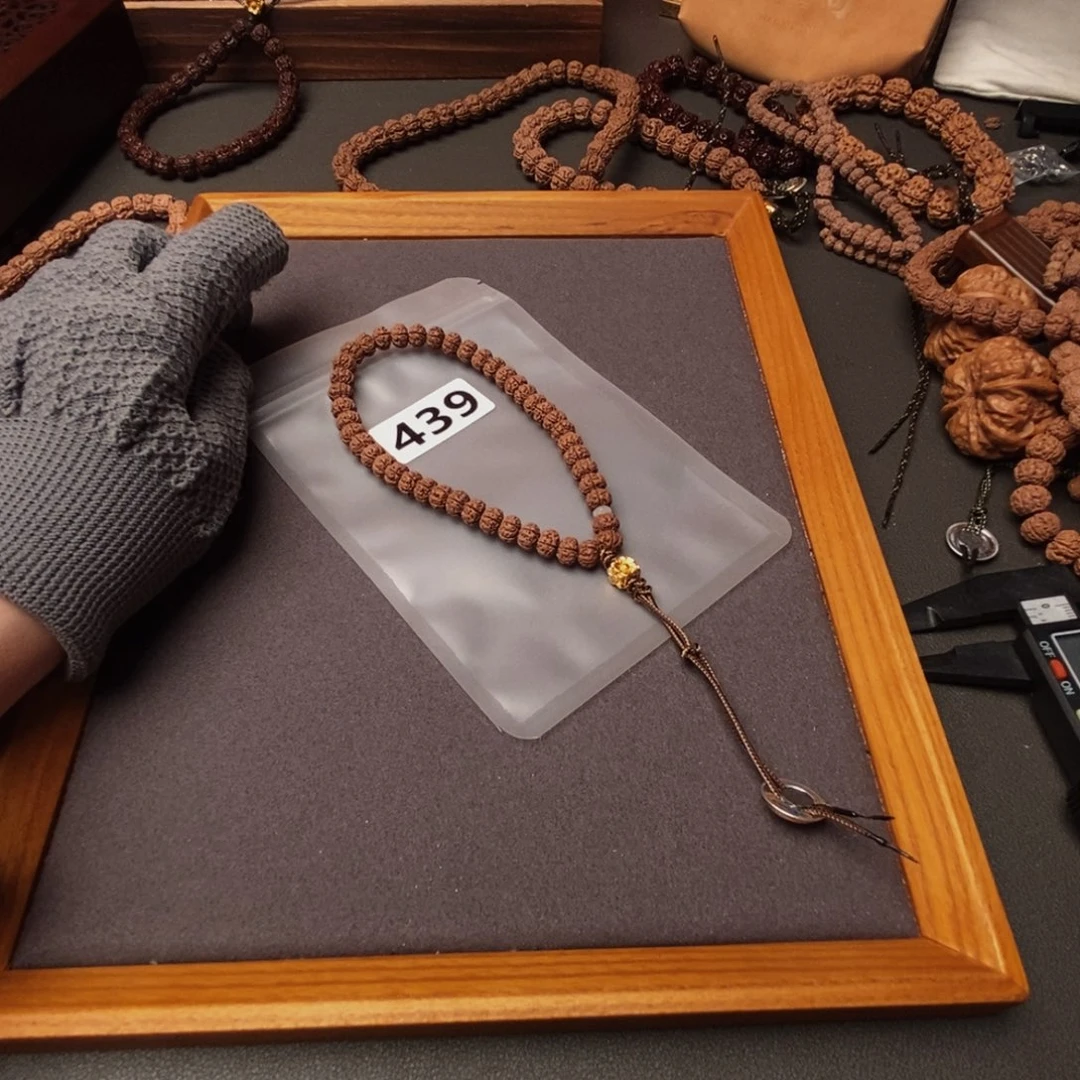 吊坠金刚菩提@**影哦哦哦哦哦哦哦哦哦哦哦