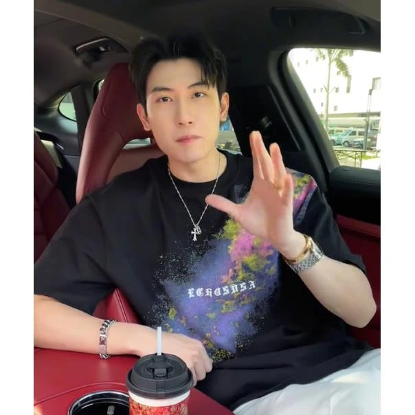 T798新款彩色花海印花男女情侣短袖时尚百搭休闲上衣潮流宽松T恤