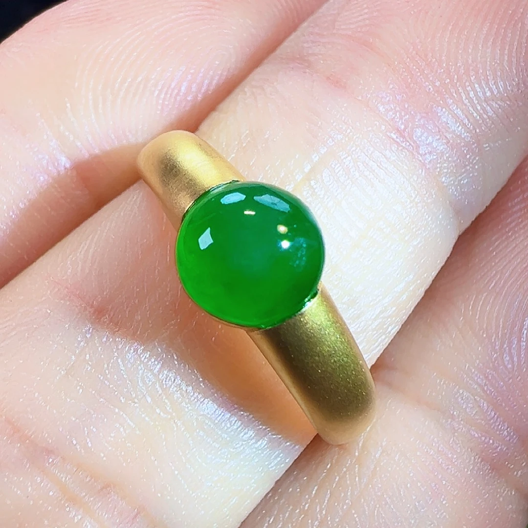翡翠18K金镶嵌戒指签收后24小时鉴赏期