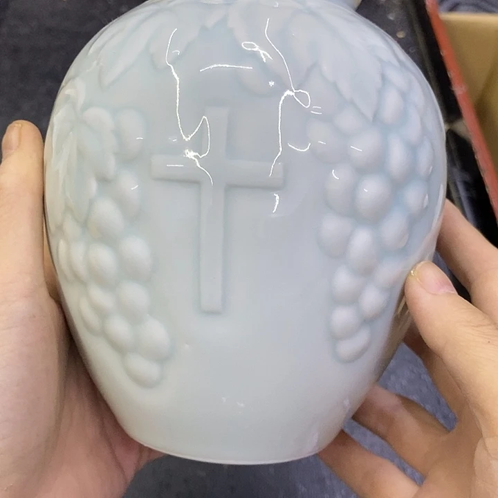 秦***扬玲珑堂精品百货商行
