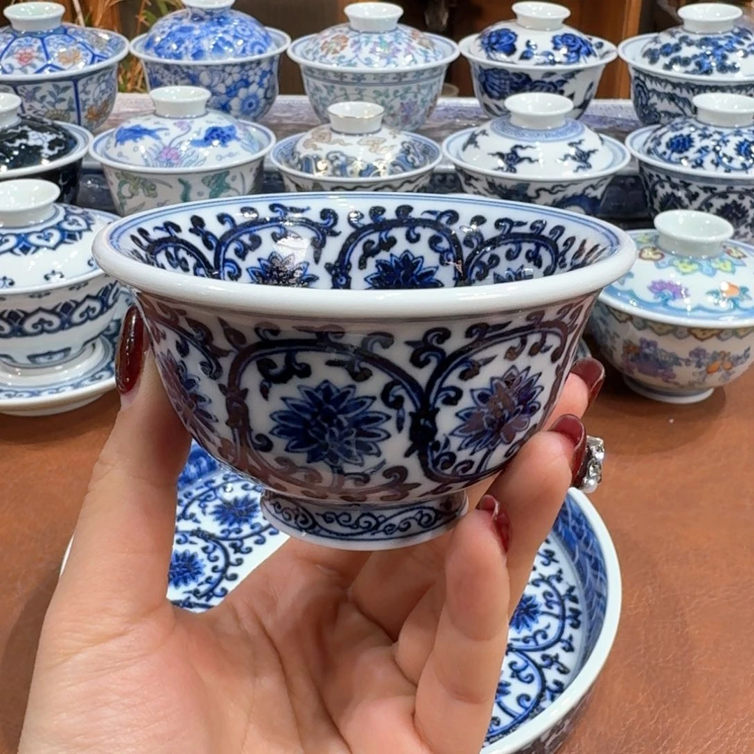 杯子。。。。。。。。。。。。。。。