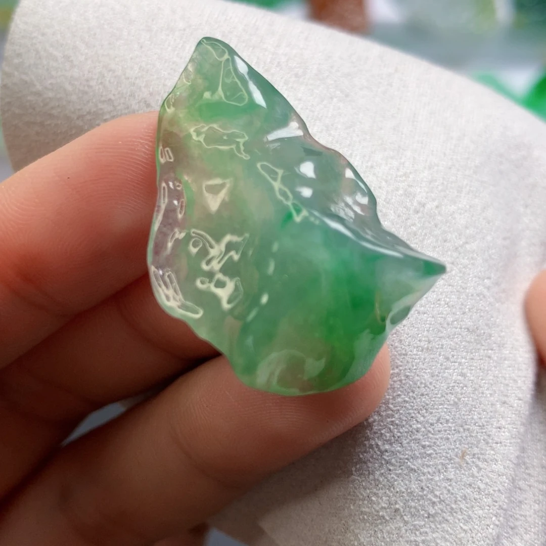 【闪购商品】颈饰未镶嵌翡翠