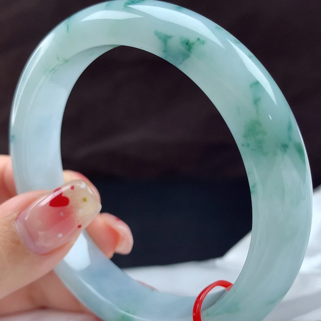 翡翠手镯未镶嵌23304，