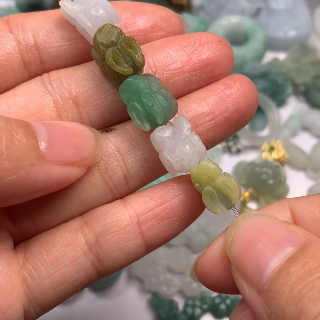 定制翡翠未镶嵌翡翠