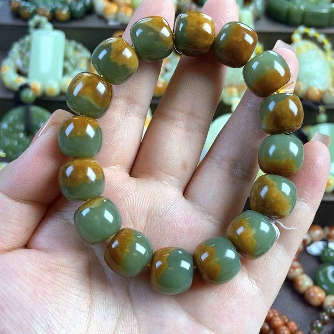 透闪石质玉未镶嵌手串