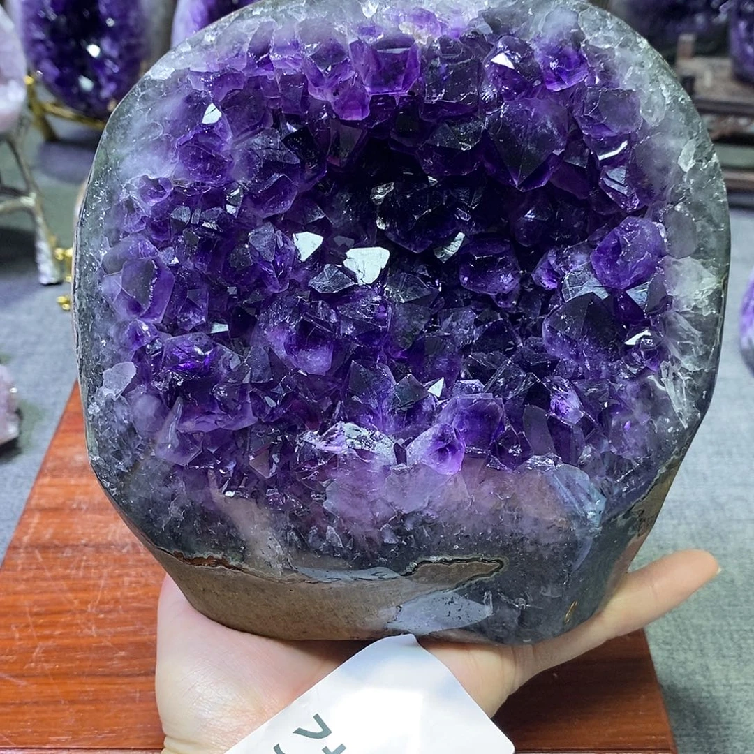 珠宝半成品未镶嵌紫晶