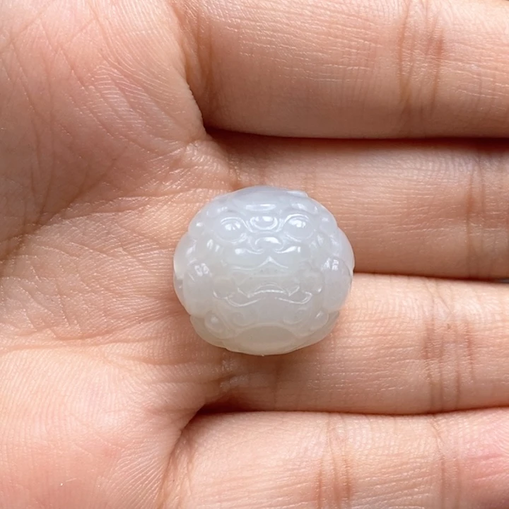 和田玉未镶嵌珠宝半成品