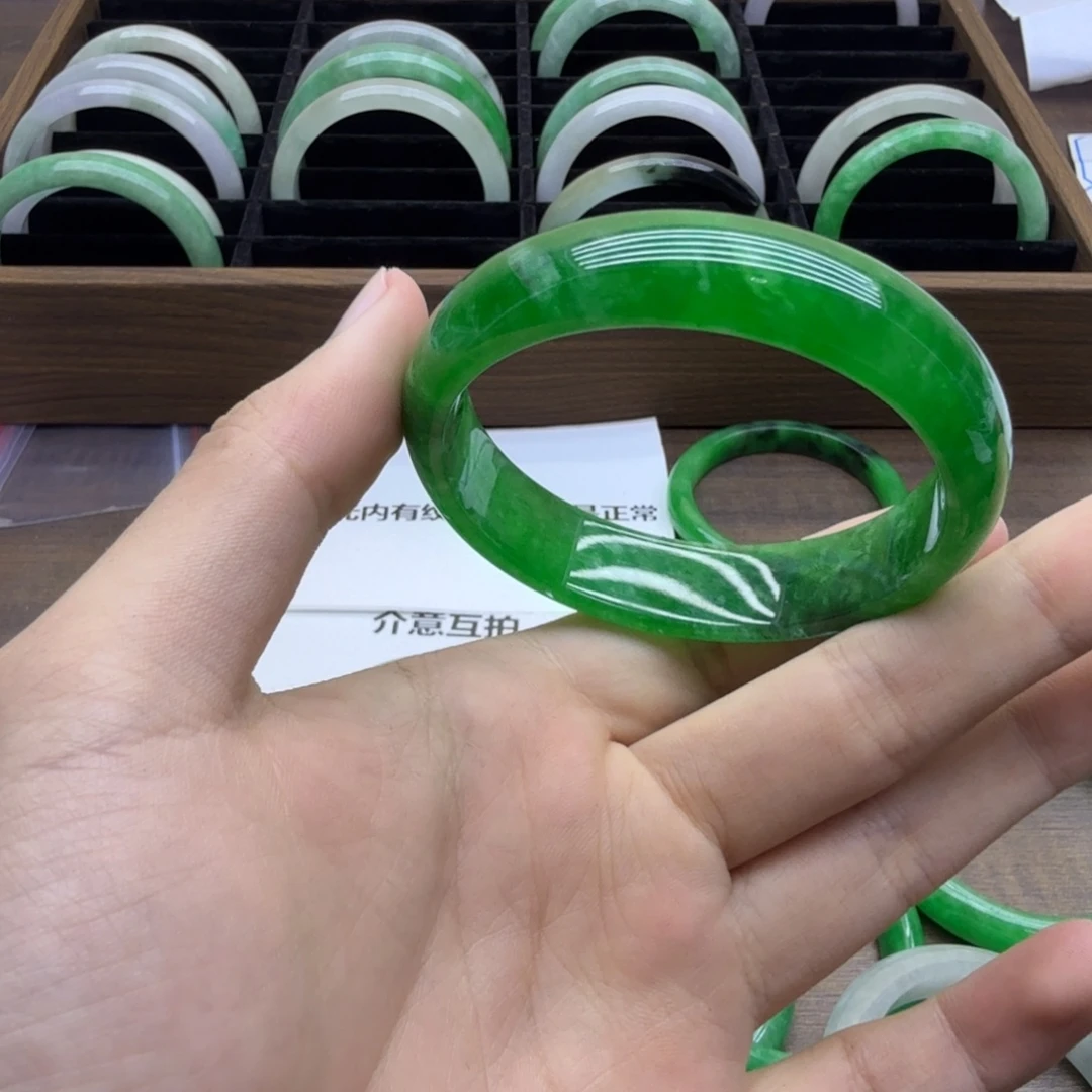 未镶嵌手镯翡翠d16