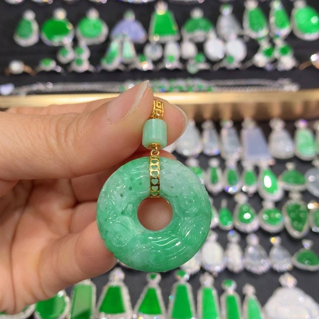 翡翠18K金镶嵌吊坠(不含链)