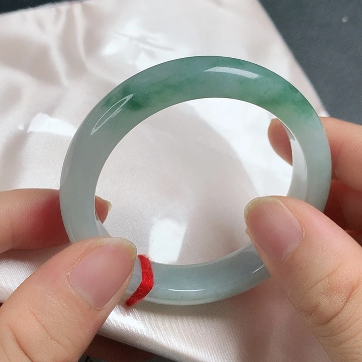 翡翠未镶嵌手镯b0707-3