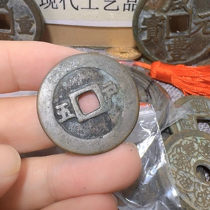 豪***哥铜是现代工艺品花钱