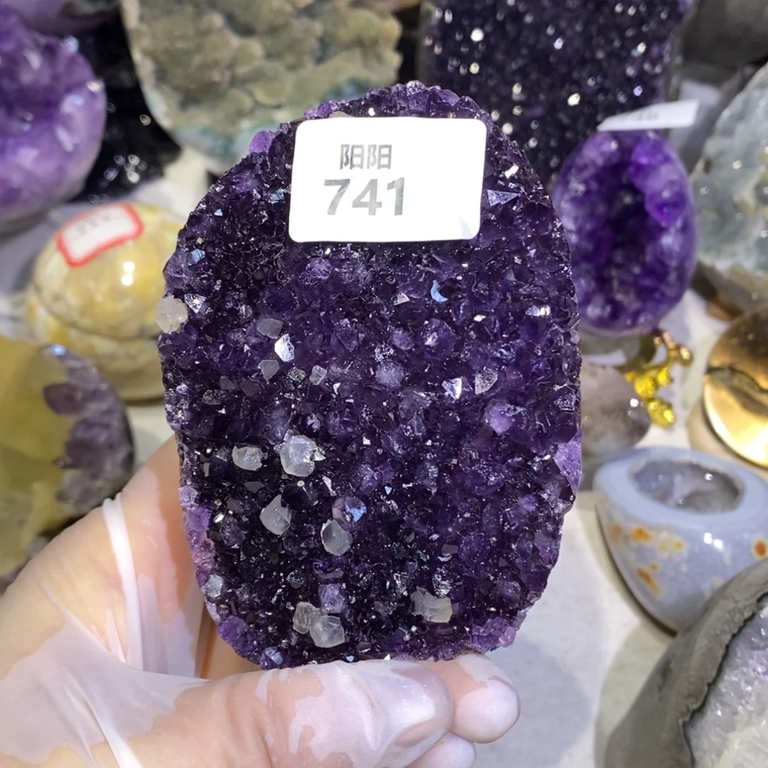 水晶未镶嵌大型摆件（非配饰）