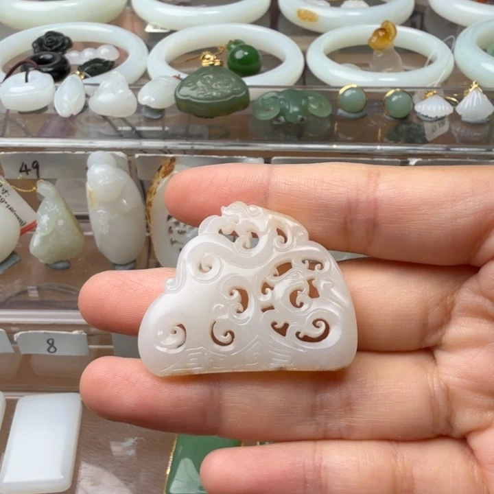 和田玉未镶嵌颈饰新疆和田籽龙凤呈祥天地皮天然真皮真色