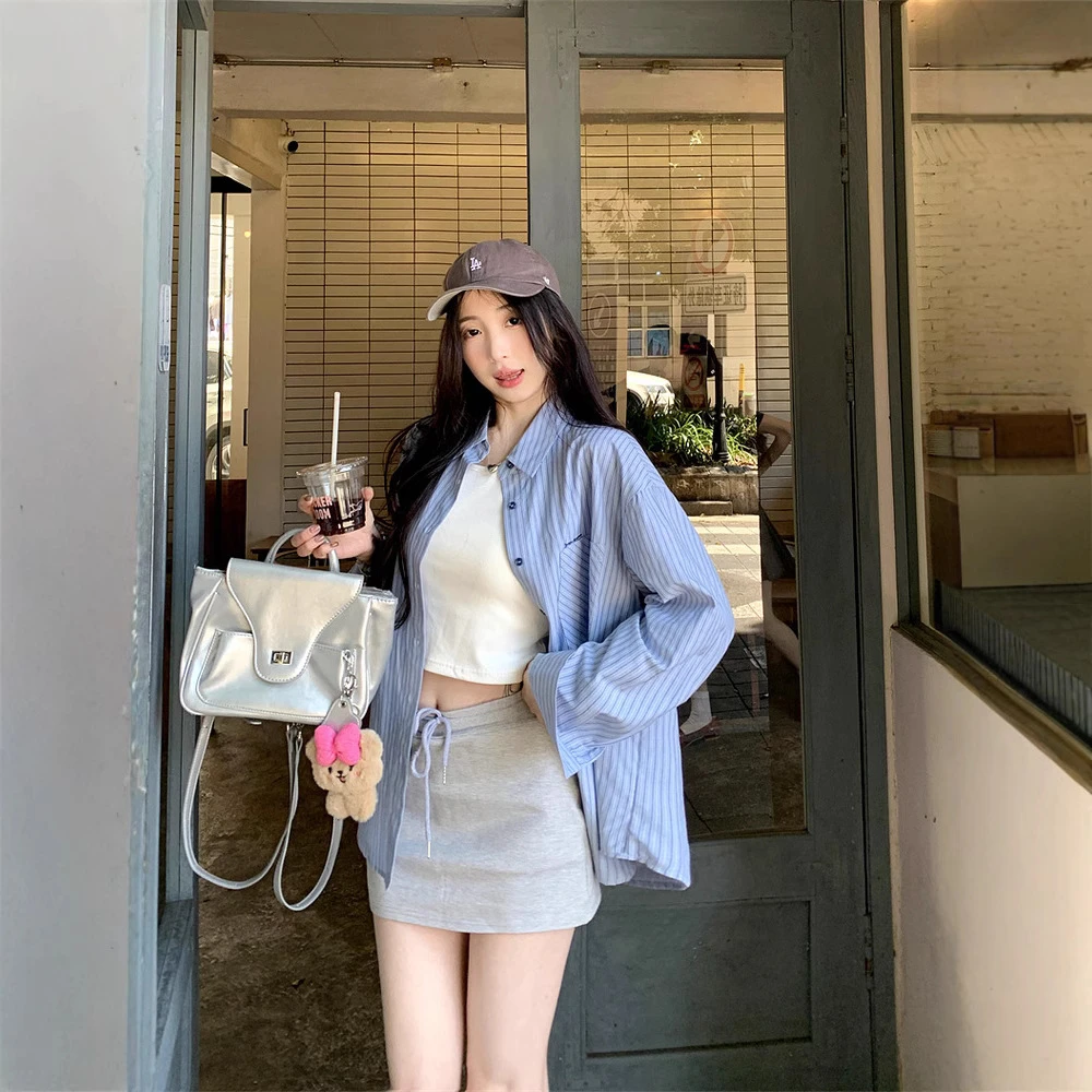 法式蓝色条纹衬衫上衣女春秋2025新款设计感休闲长袖宽松衬衣外套