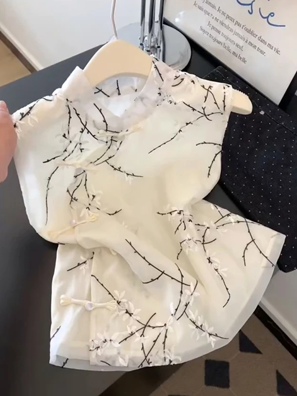 新中式国风盘扣刺绣无袖衬衫女2025夏季新款设计感宽松显瘦小上衣