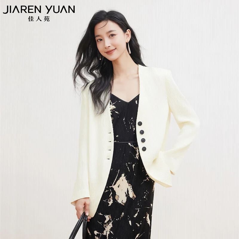 佳人苑外套女秋季新款J433301