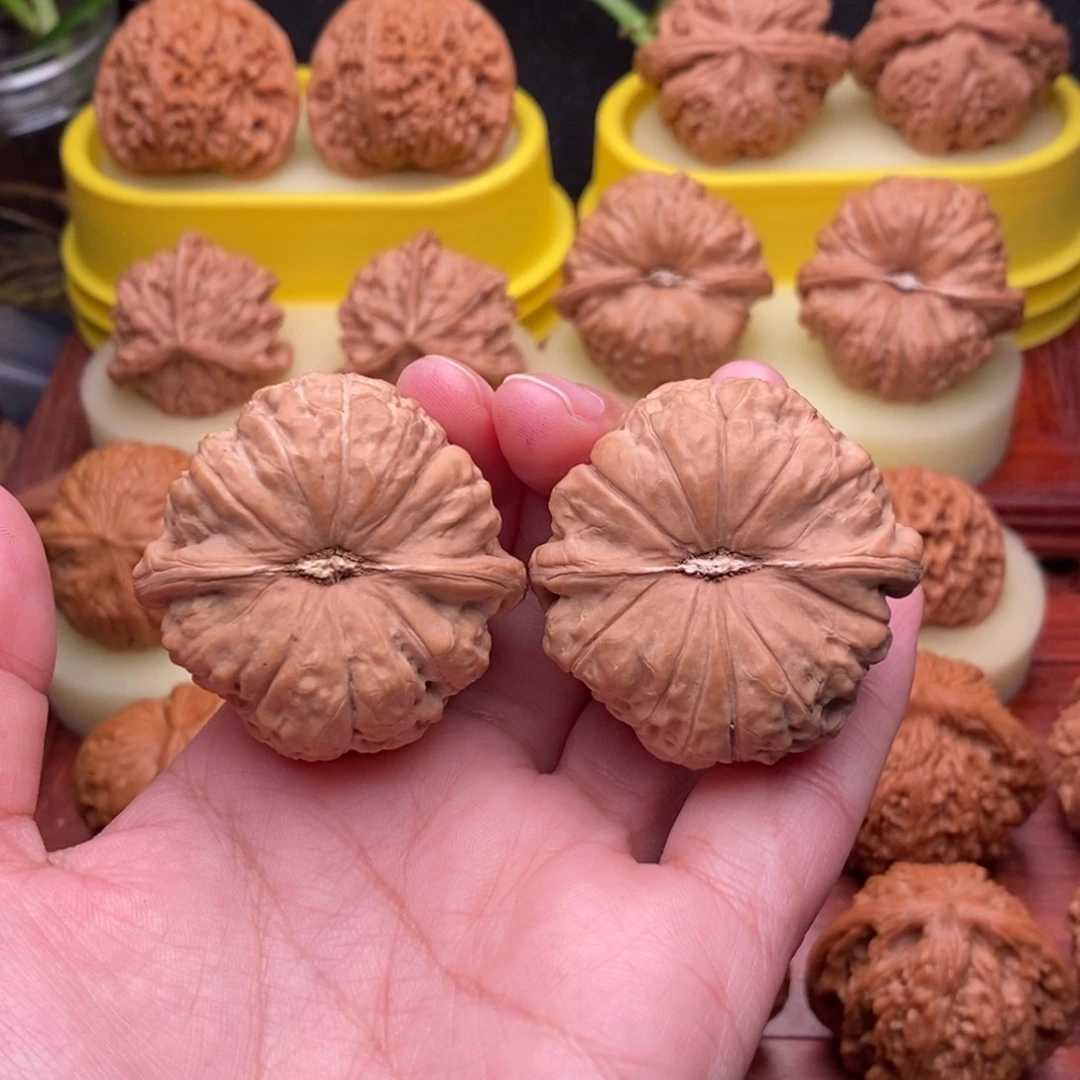 把件文玩核桃42“红皮”大南瓜