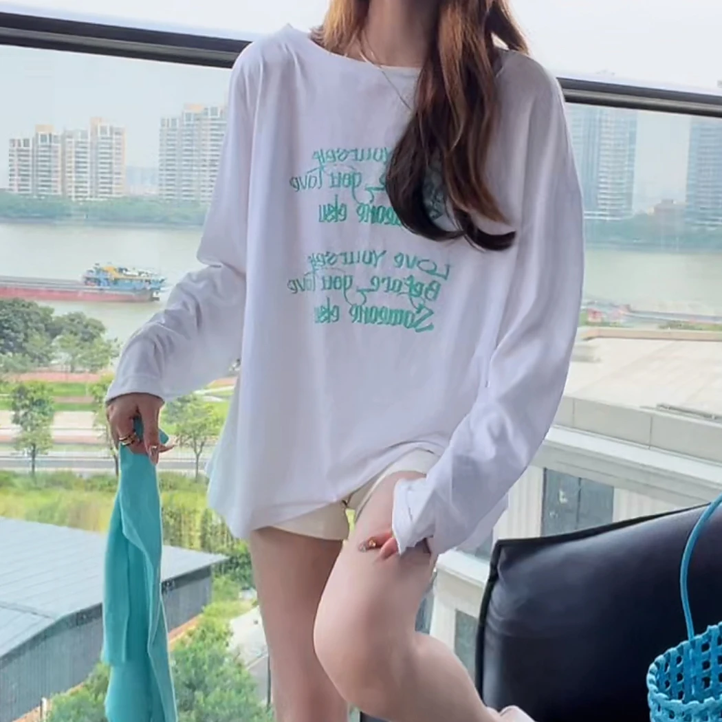 创意文字印花斜肩长袖防晒T恤2025夏季新圆领减龄休闲上衣时尚