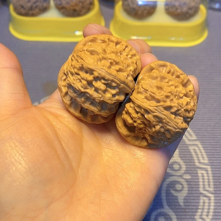 文玩核桃把件422白狮子45