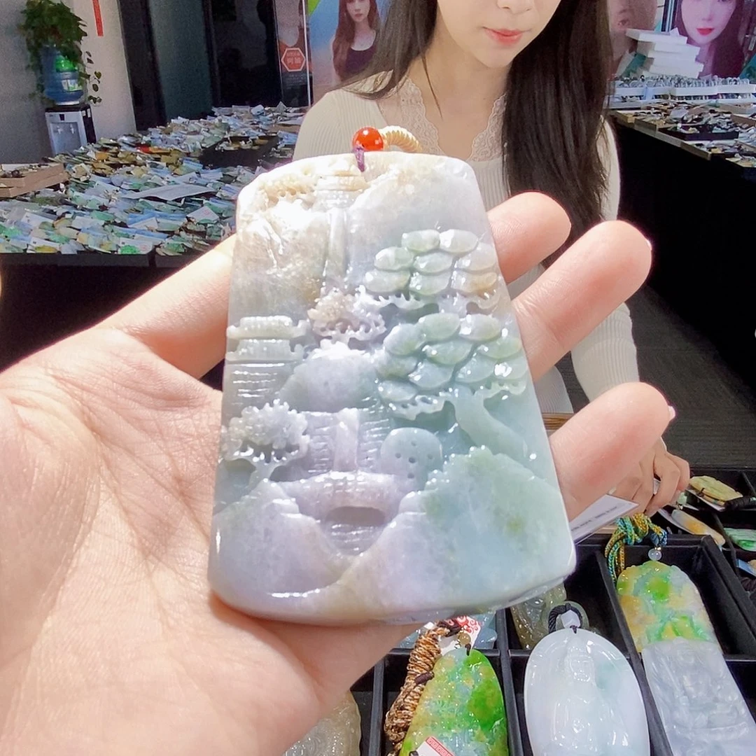 颈饰未镶嵌翡翠翡翠