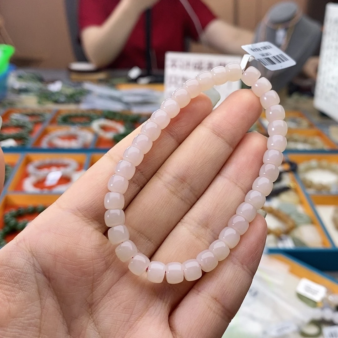 未镶嵌手链和田玉w44