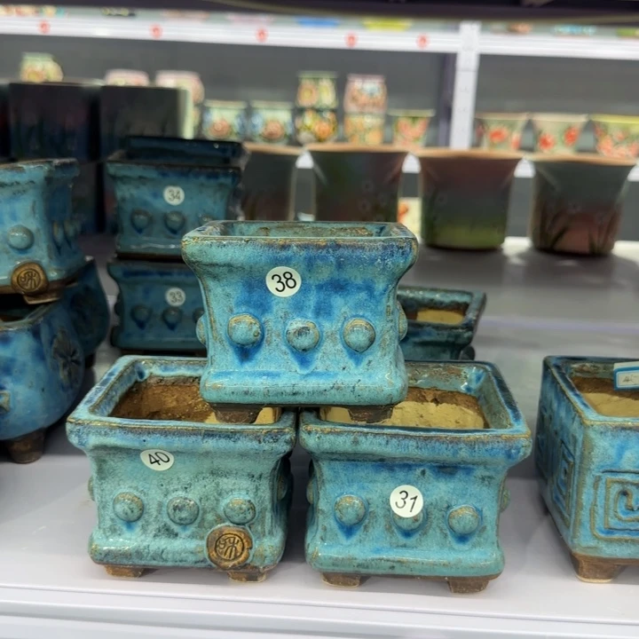 内口径8.5高8.5左右，3个