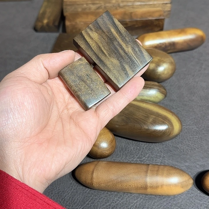 李***9阴沉木直播间一物一拍截图