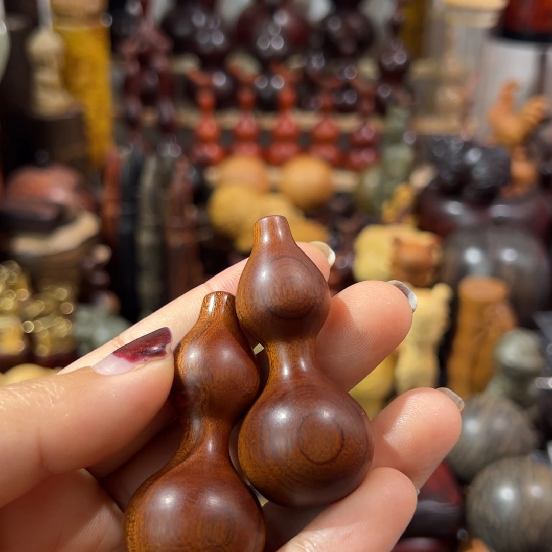 香榧木W****g沙漠檀绕指柔