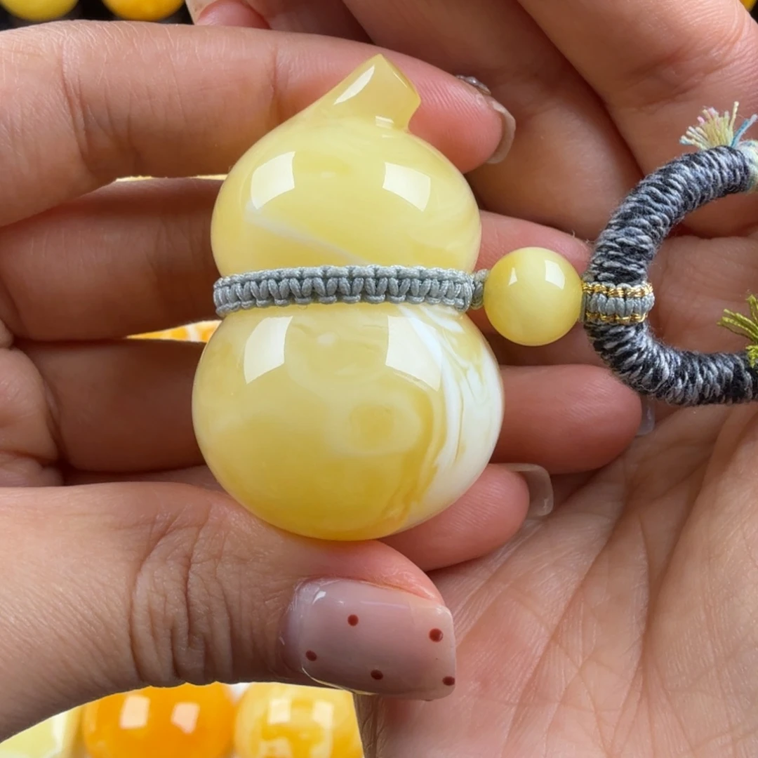 琥珀未镶嵌颈饰纯天然琥珀蜜蜡无优化