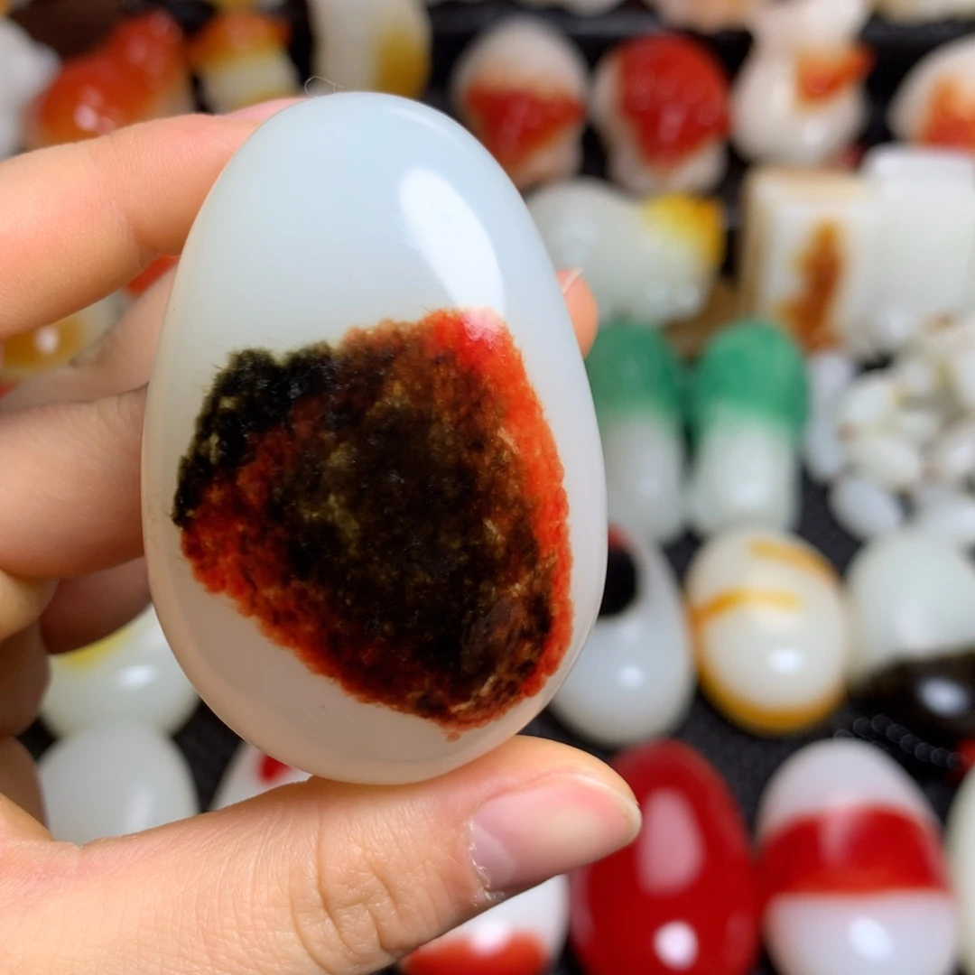 新疆戈壁石五彩石