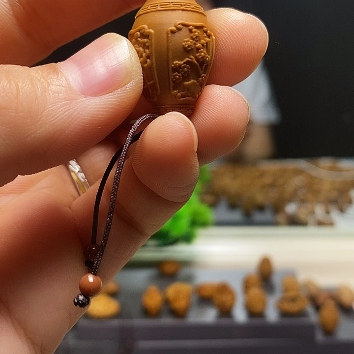 橄榄核吊坠橄榄球赛