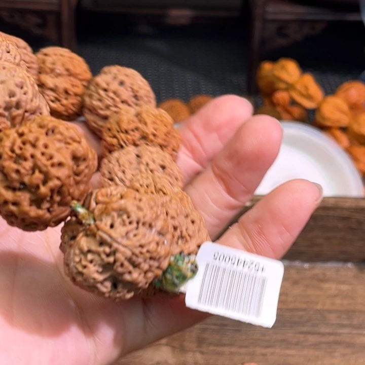 許***事金刚菩提手串蜂窝