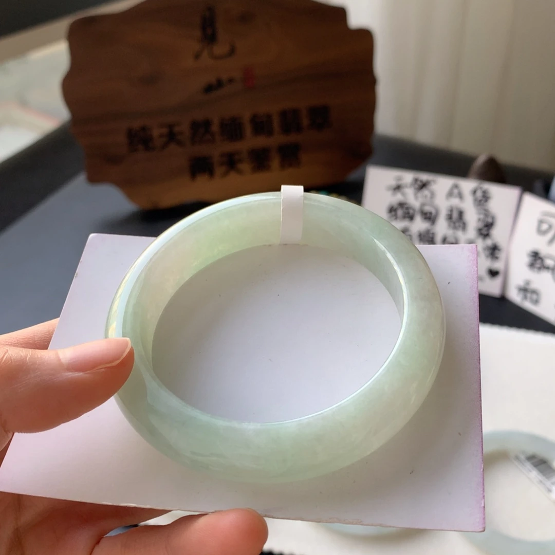 翡翠未镶嵌手镯55.1正圈