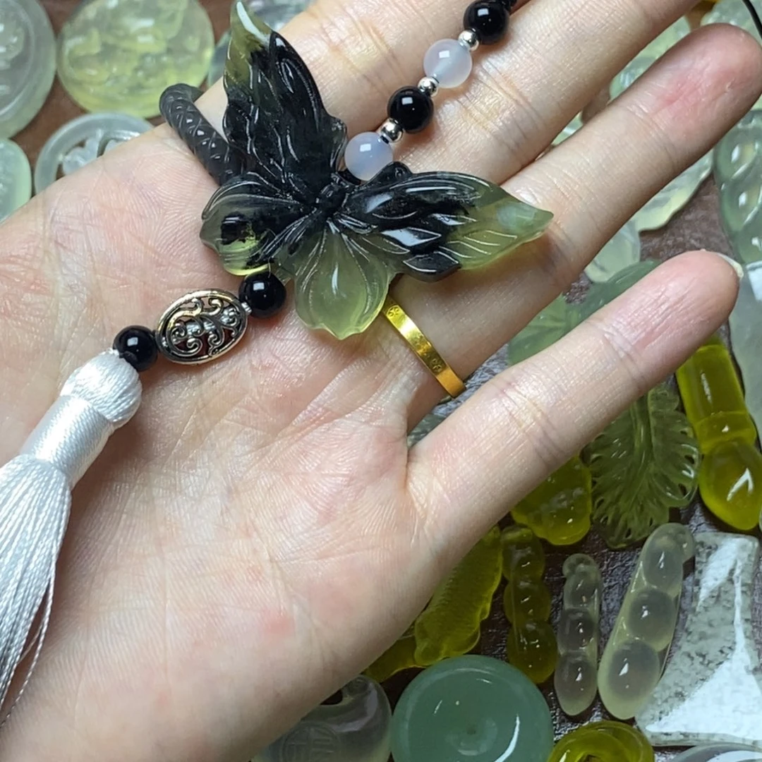 蛇纹石玉合金颈饰