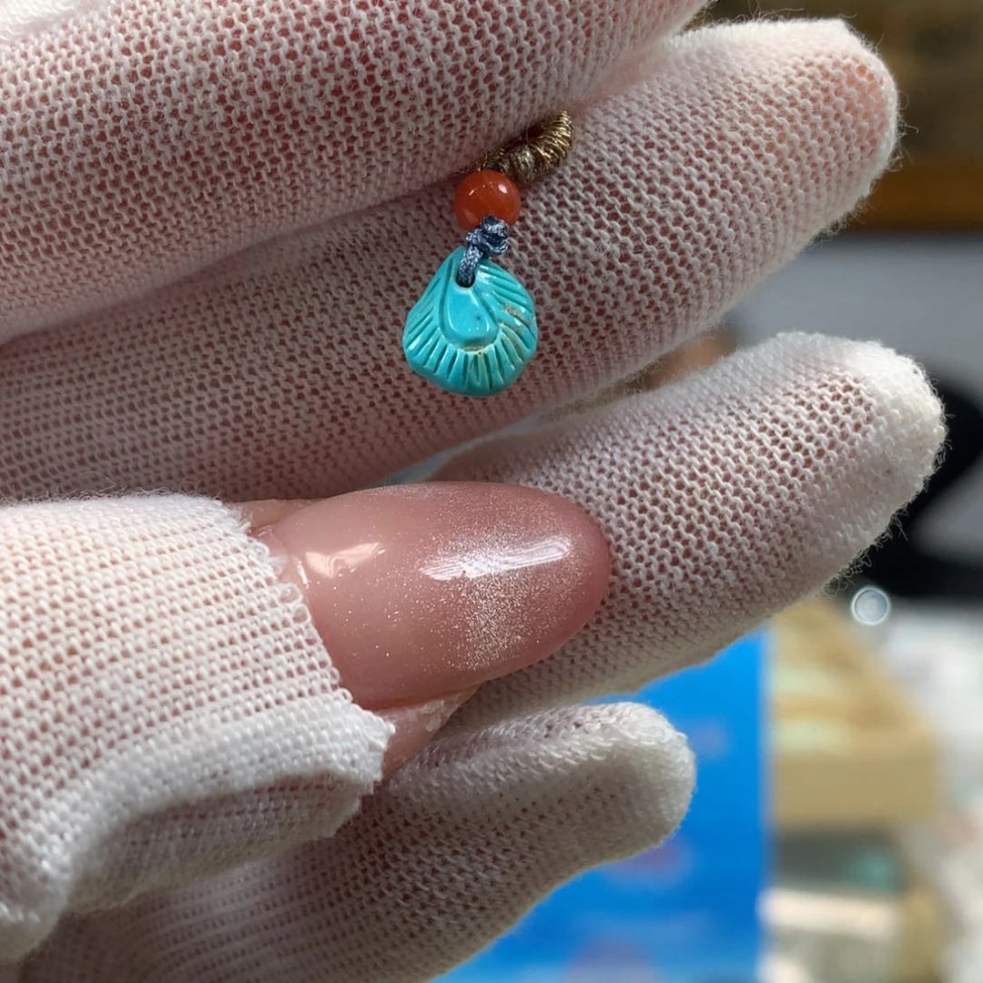 绿松石未镶嵌挂件