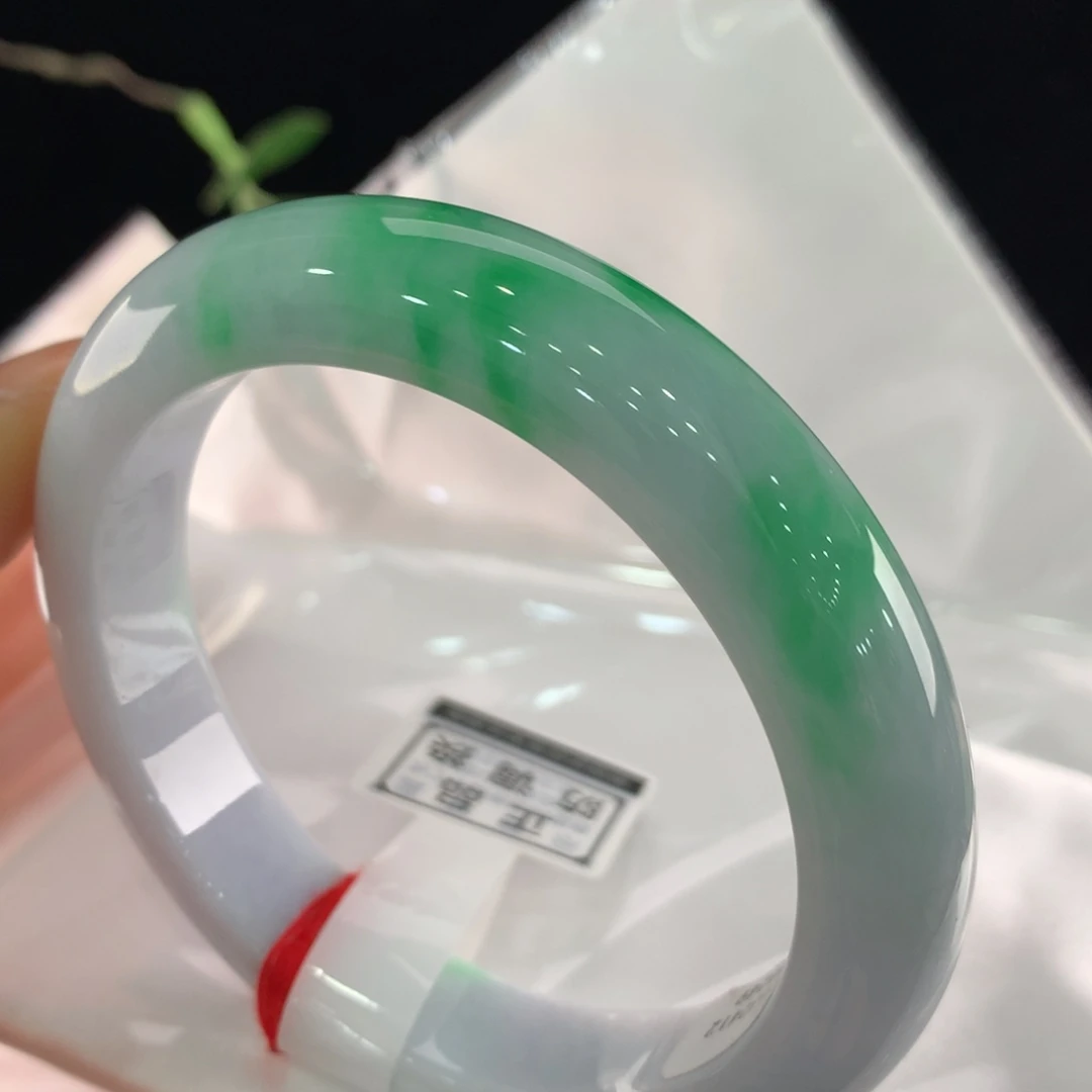 翡翠手镯未镶嵌111/0249