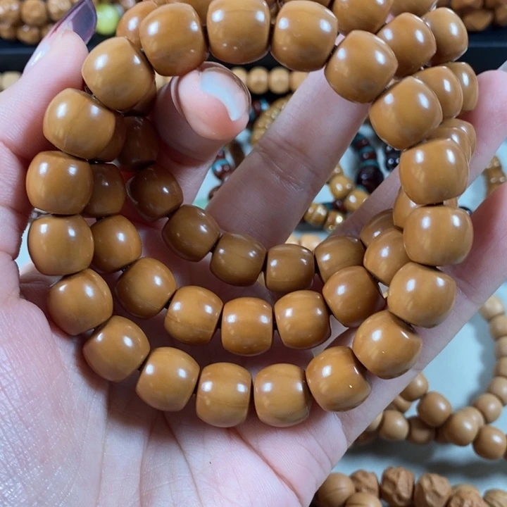 猴头核桃吊坠猴头雕刻直切尺寸11.5左右