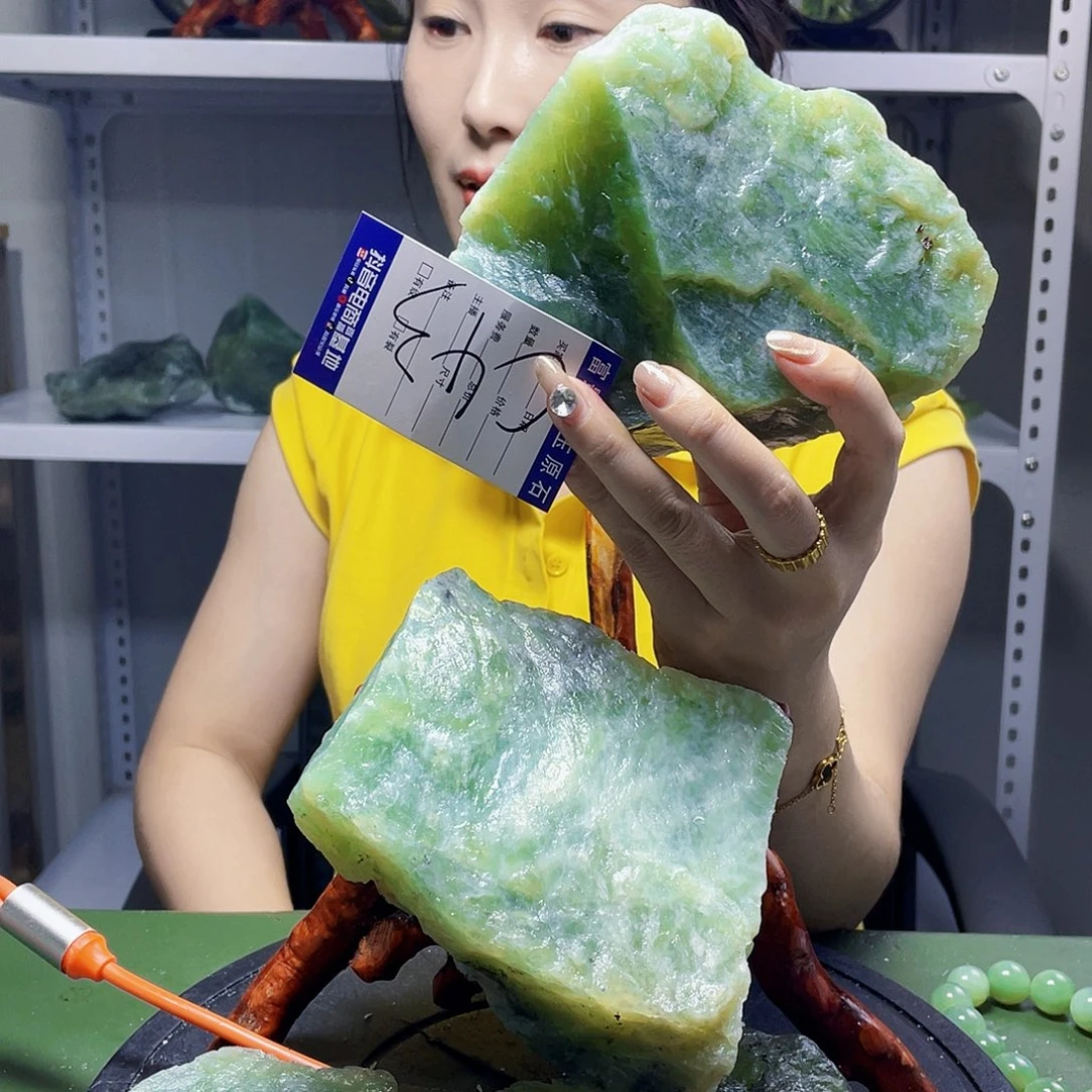 蛇纹石玉未镶嵌岫玉尤**分