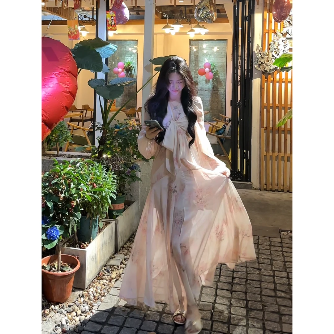 桃喜家·浪漫繁花 v 领绑带春夏新款连衣裙显瘦设计感长裙