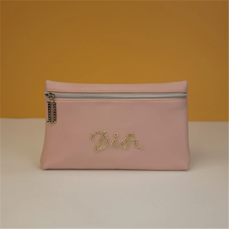 ly617 迪*经典时尚大号粉色秀珠信封化妆包 便携简约收纳包女士包