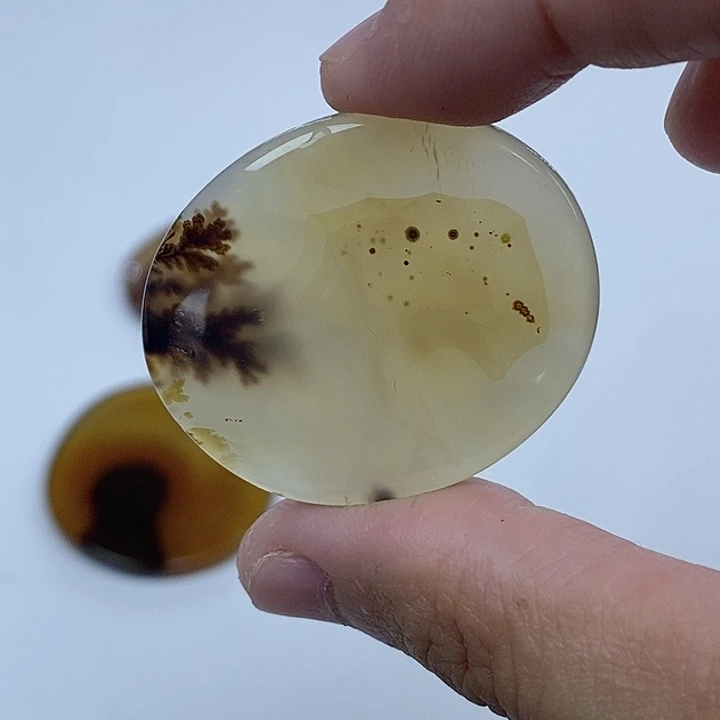 玛瑙/玉髓未镶嵌珠宝半成品