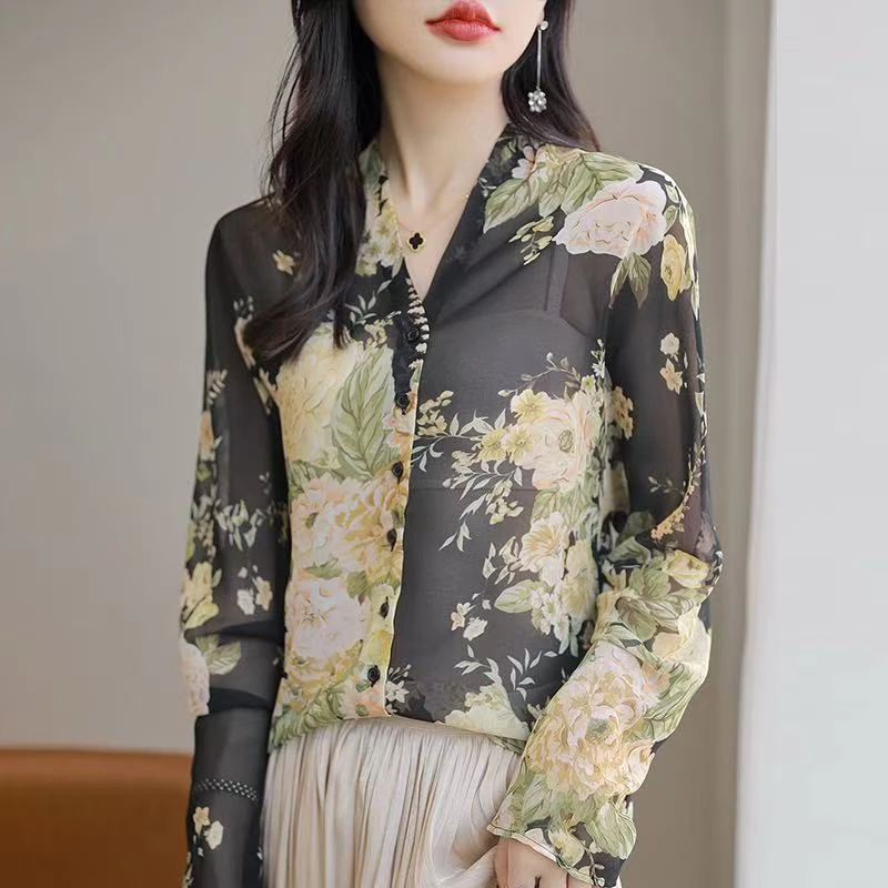 女士V领印花开衫衬衫