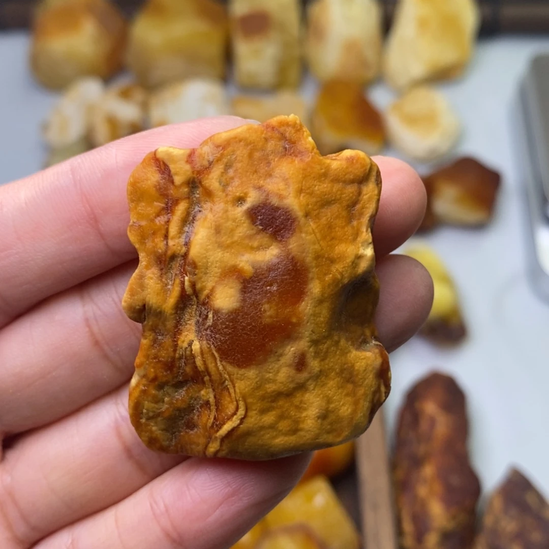 定制琥珀天然蜜蜡乌料