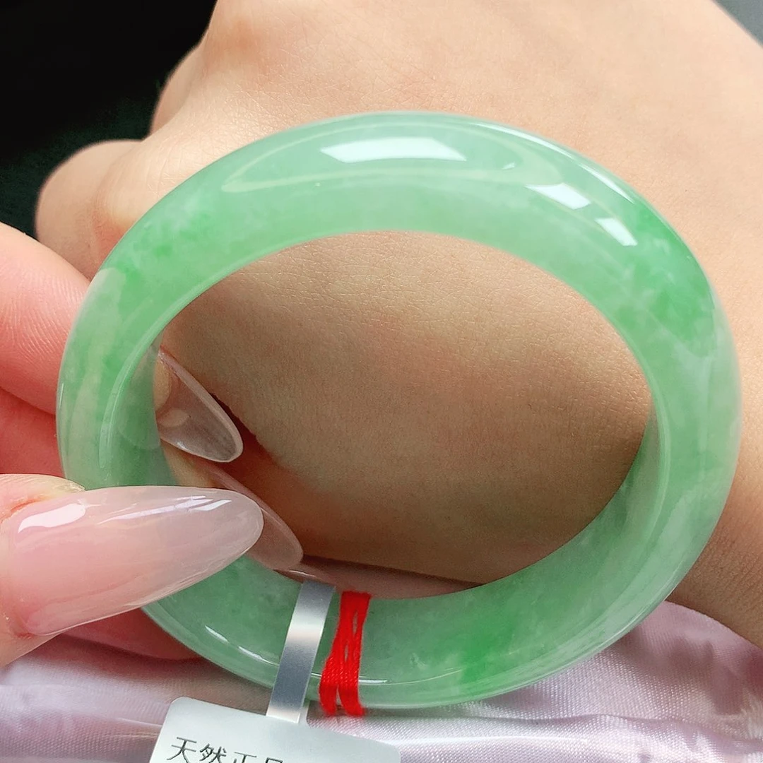 【闪购商品】未镶嵌手镯翡翠拥**福缅甸天然a货翡翠