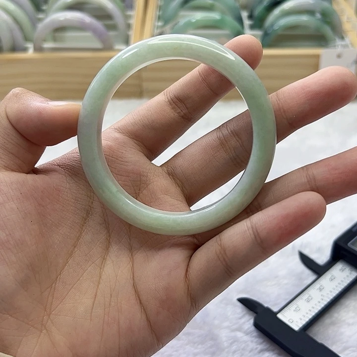 翡翠手镯未镶嵌1111111111