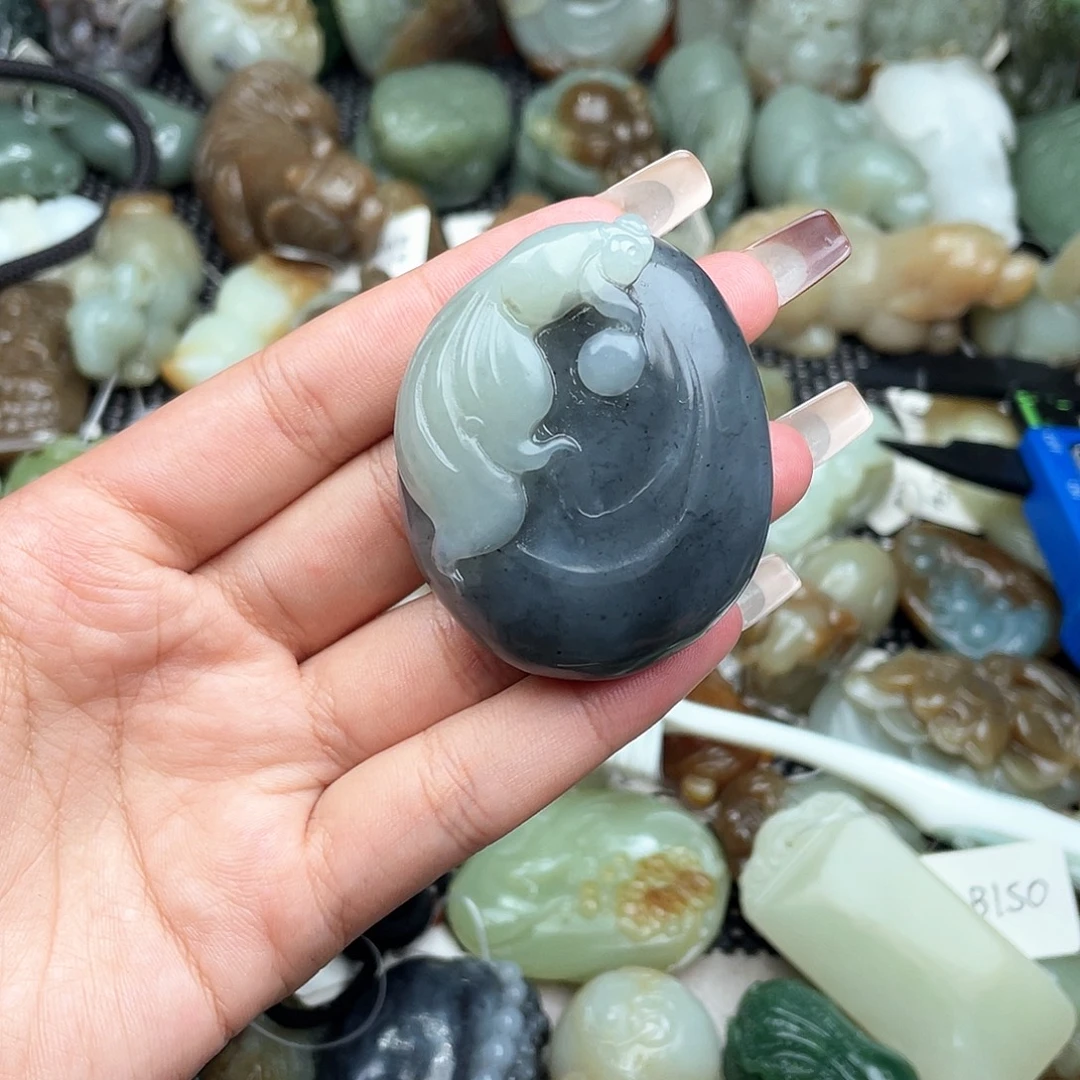 和田玉未镶嵌挂件