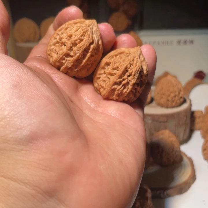 吊坠文玩核桃原树凌云31