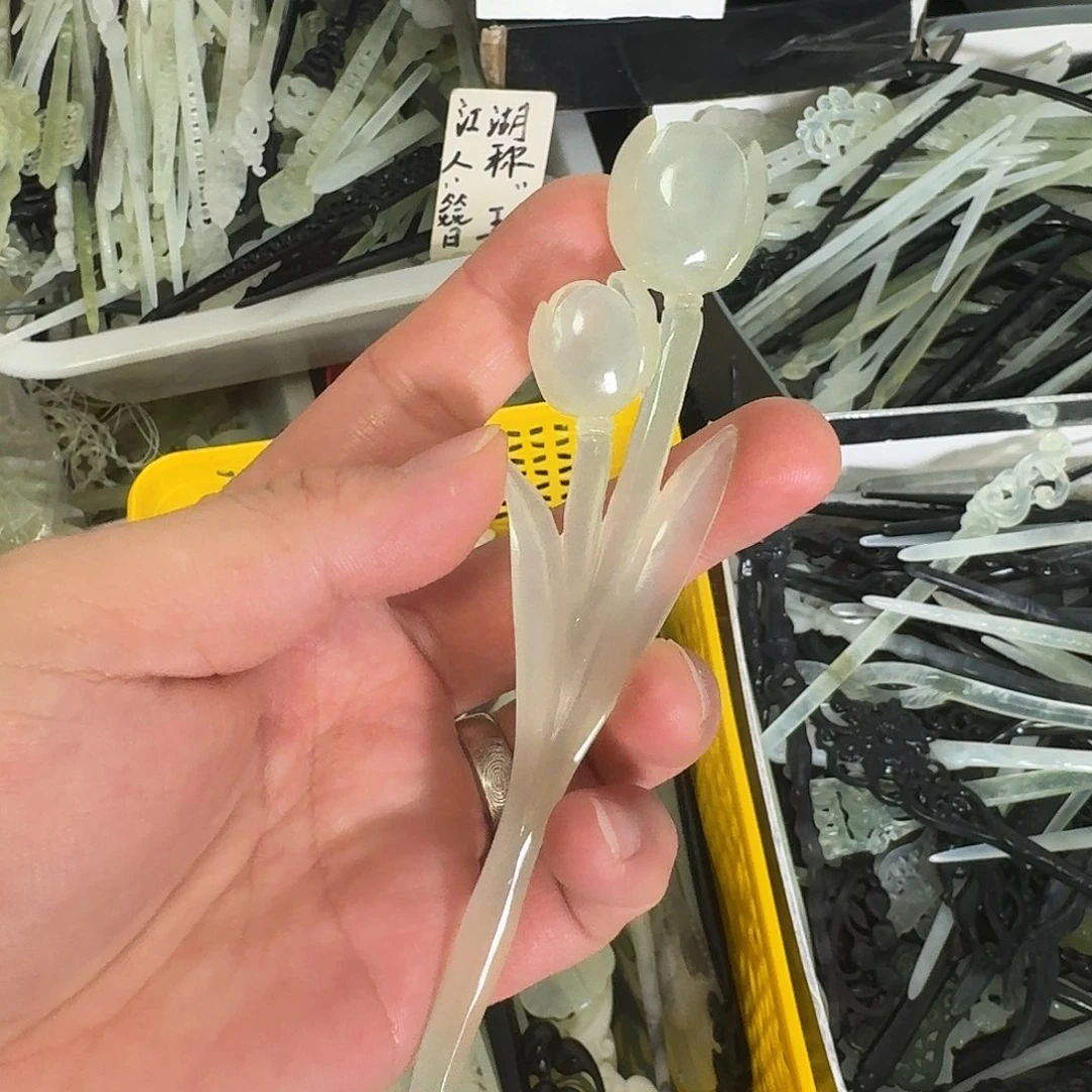 蛇纹石玉未镶嵌发饰
